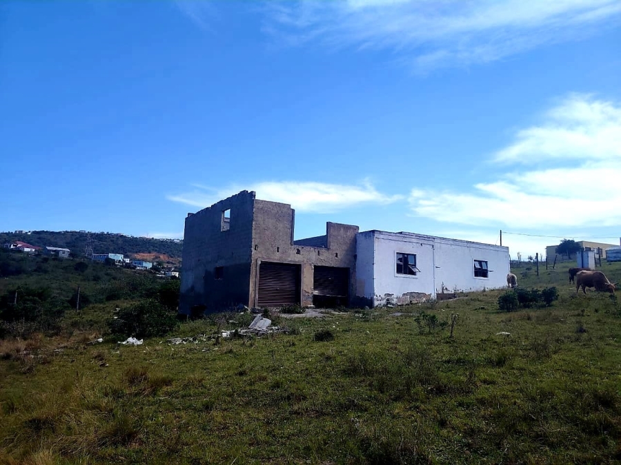 4 Bedroom Property for Sale in East London Rural Eastern Cape